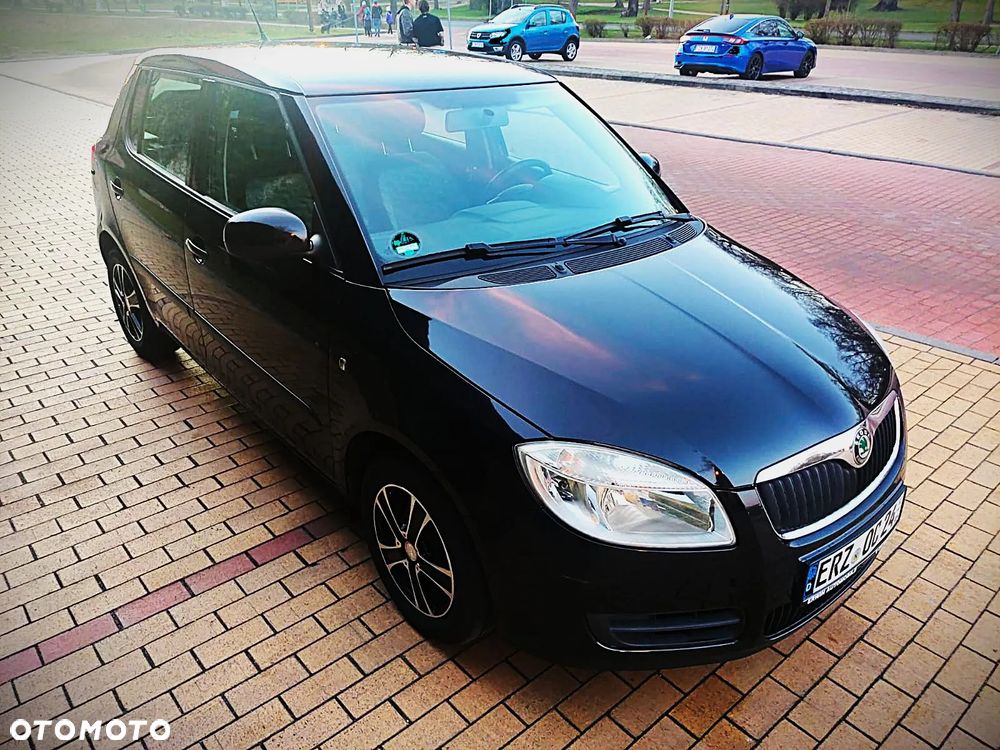 Skoda Fabia 1.2 HTP COOL EDITION - 9