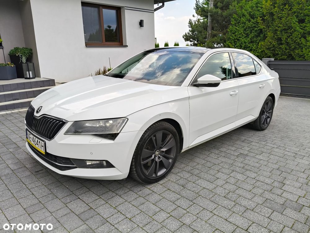 Skoda Superb 2.0 TDI Ambition DSG - 1
