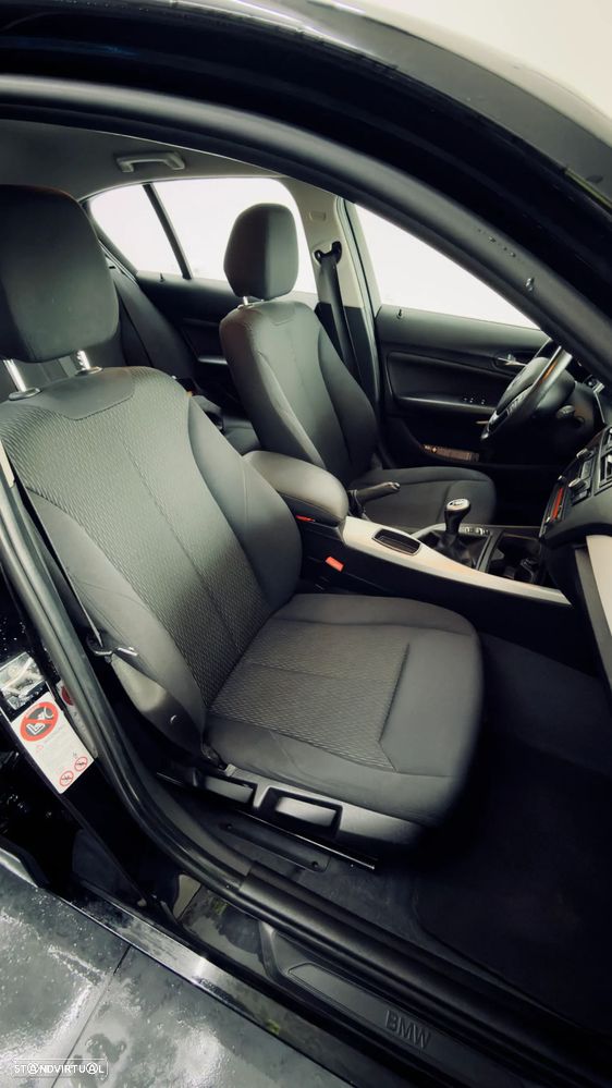 BMW 116 i Sport Line - 12