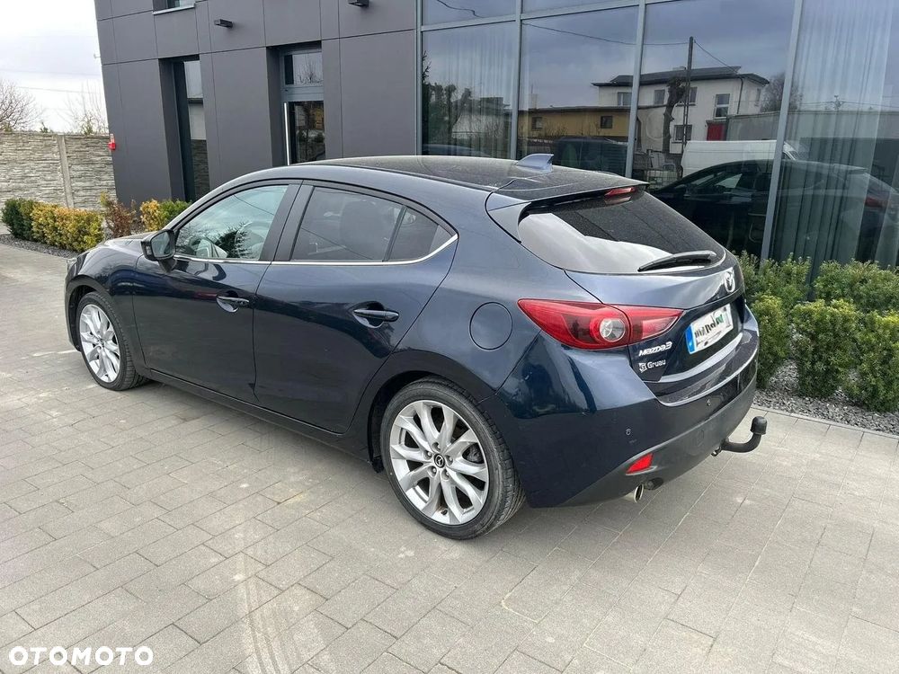 Mazda 3 - 3
