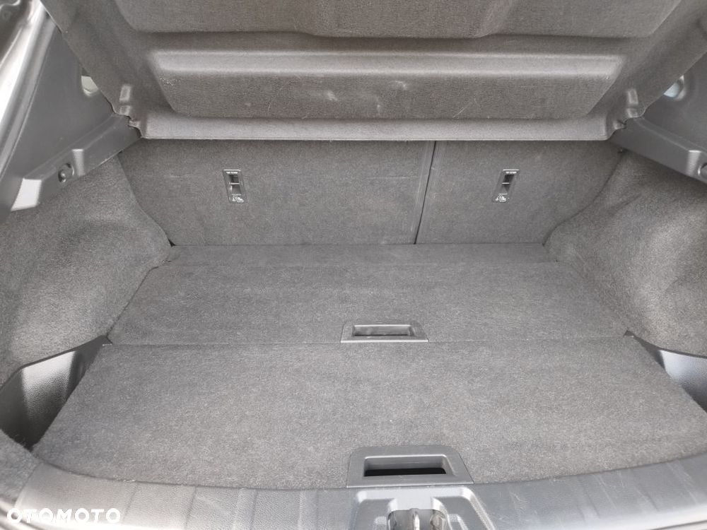 Nissan Qashqai 1.6 DCi Visia Xtronic EU6 - 13