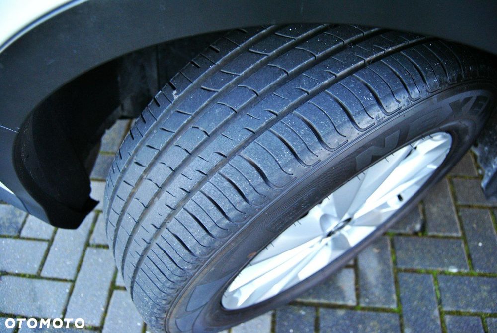 Nissan Qashqai 1.5 dCi TEKNA - 19