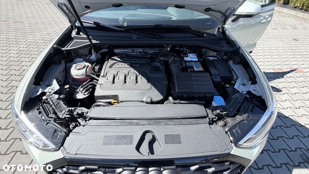 Audi Q3 35 TDI Quattro S line - 32