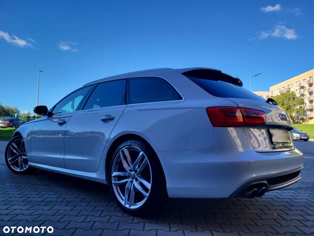Audi A6 - 6