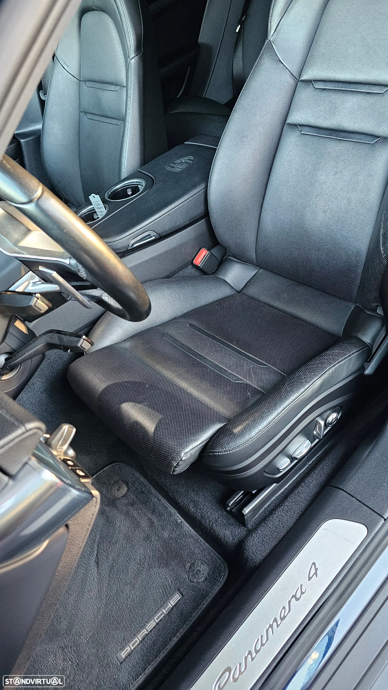 Porsche Panamera Sport Turismo 4 E-Hybrid Platinum Edition - 37
