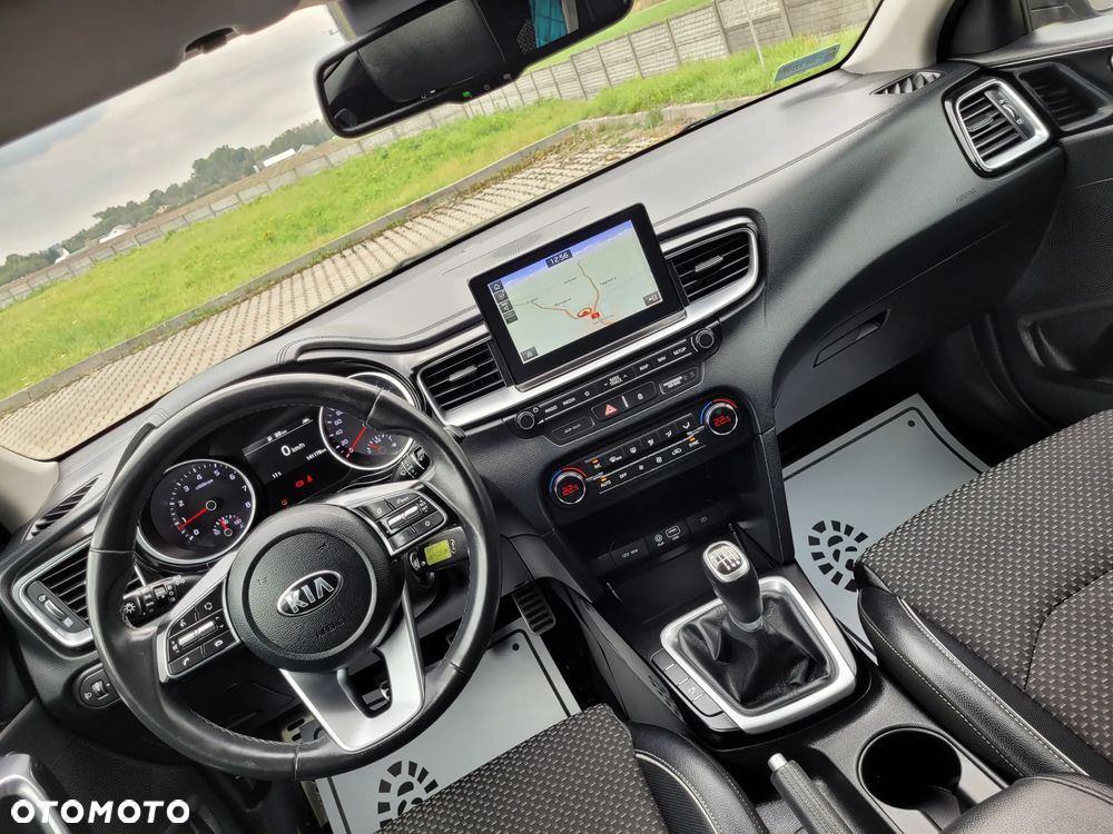 Kia Ceed 1.4 L Business Line - 22