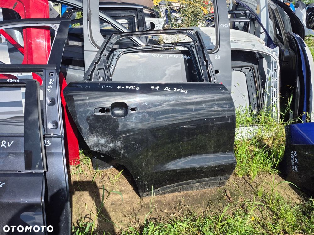 Drzwi Jaguar F-Pace 2016-2025r. Tył Prawy - 1