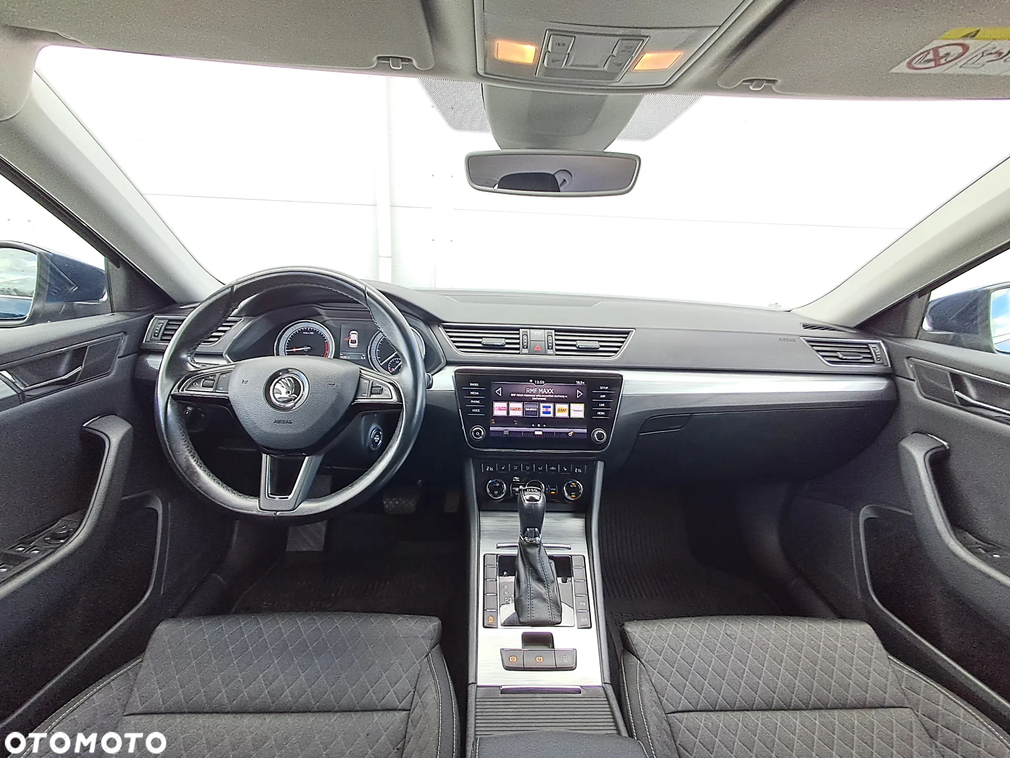 Skoda Superb 1.5 TSI ACT Ambition DSG - 11
