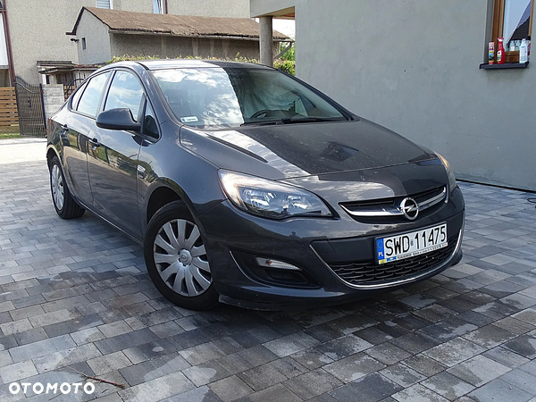 Opel Astra IV 1.4 Active
