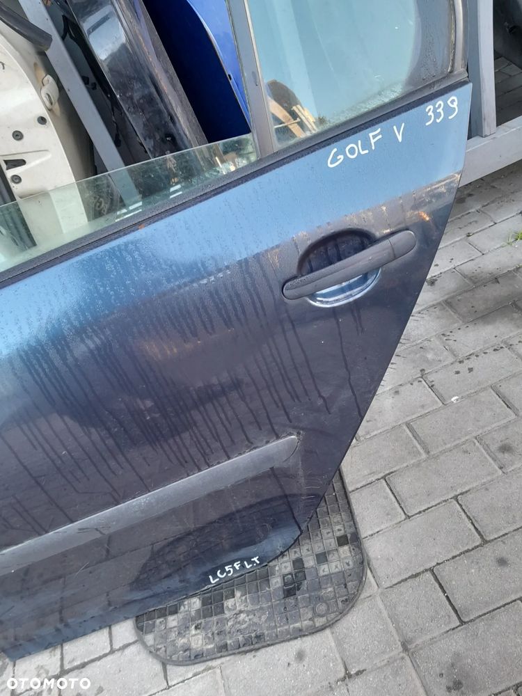 VW GOLF V DRZWI LEWE TYLNE LEWY TYŁ KOLOR: LC5F - 2