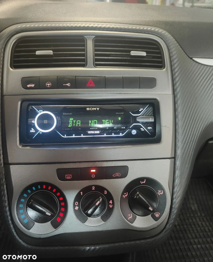 Fiat Grande Punto 1.4 8V Active - 12