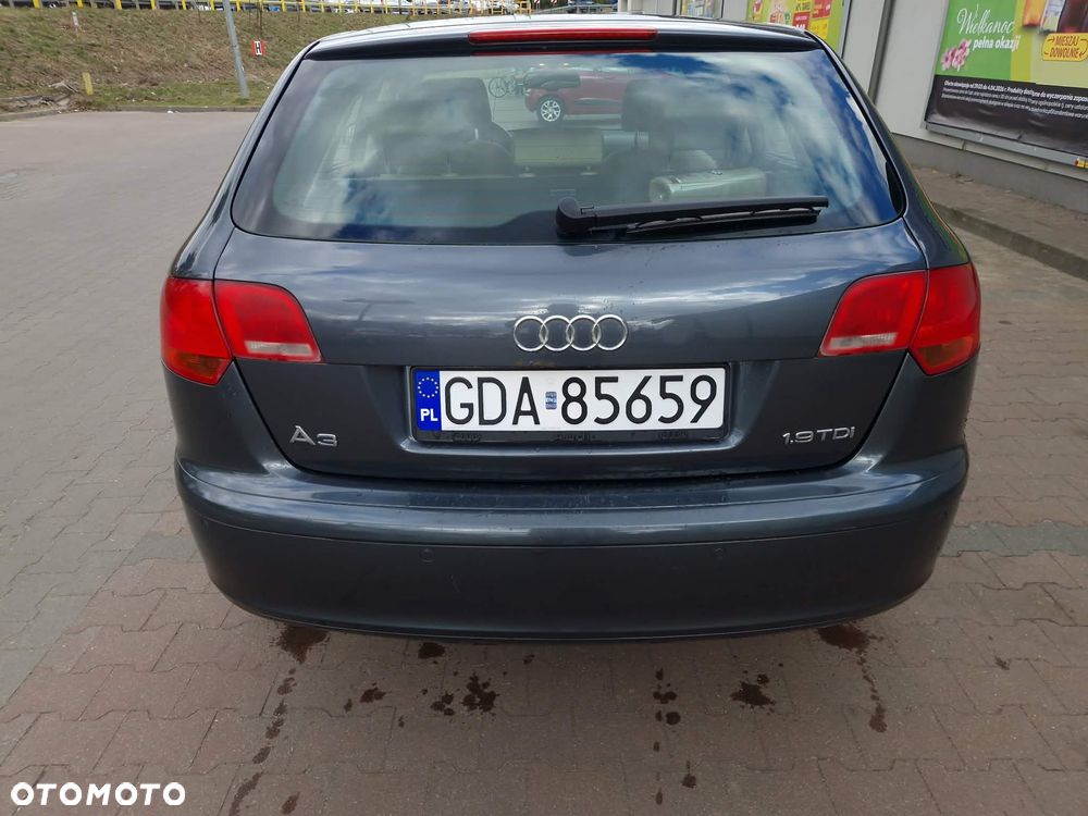 Audi A3 Sportback - 5