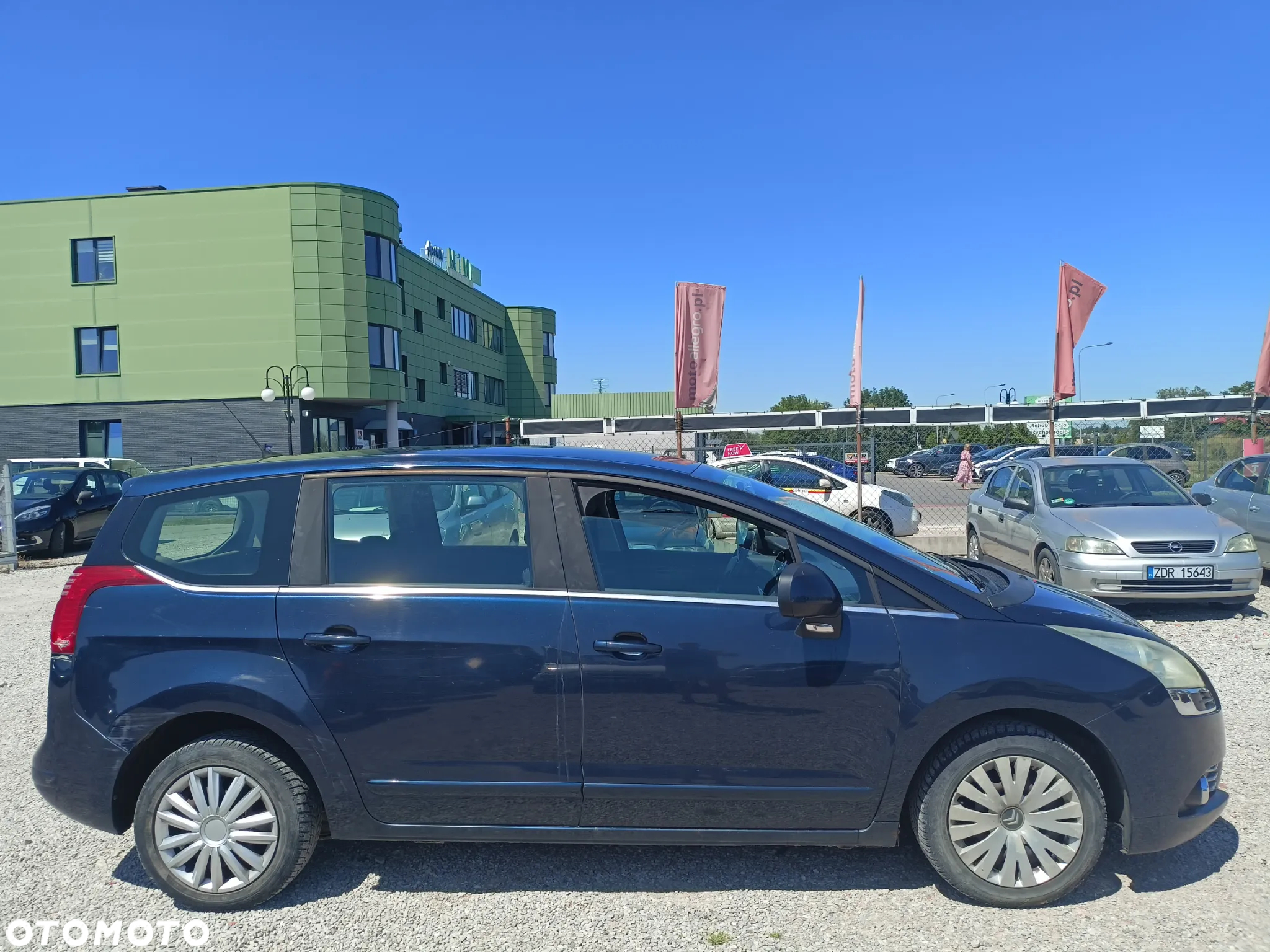 Peugeot 5008 - 5