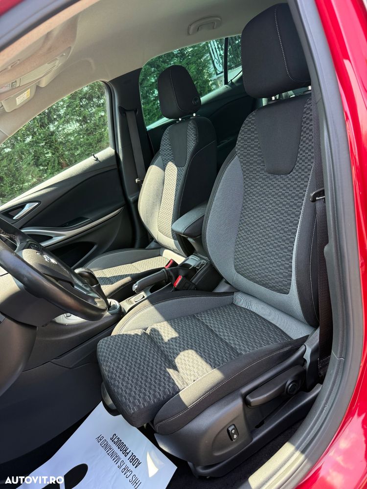 Opel Astra 1.2 Turbo Business Elegance - 13