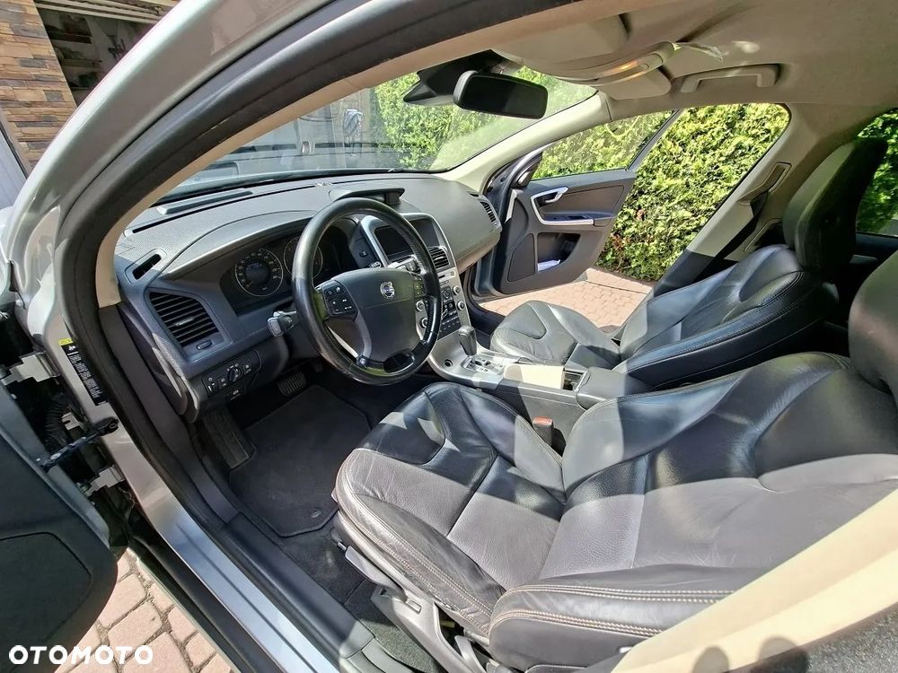 Volvo XC 60 D5 AWD - 16