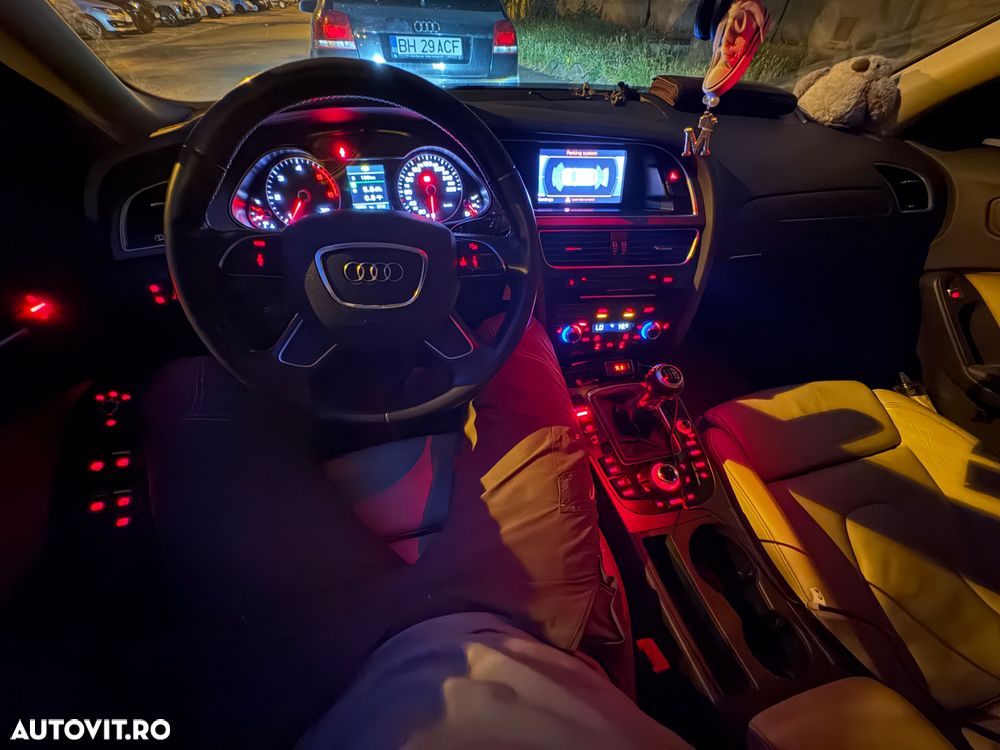 Audi A4 Avant 2.0 TDI 116g DPF Ambiente - 31