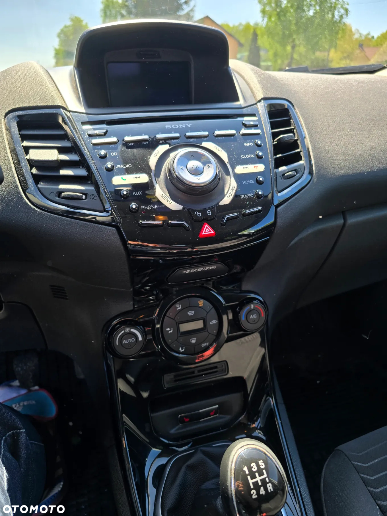 Ford Fiesta 1.6 TDCi Titanium - 16