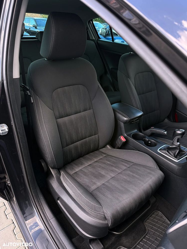 Kia Sportage 2.0 DSL MT 4x4 STYLE - 27