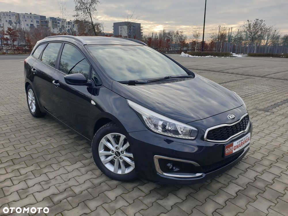Kia Ceed 1.6 GDI Platinum Edition - 10