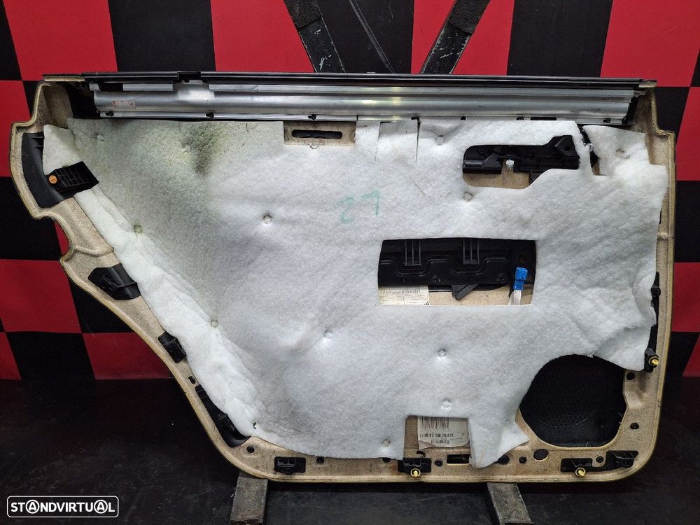 Quartela Trás Direita Mercedes-Benz R-Class (W251, V251) - 3