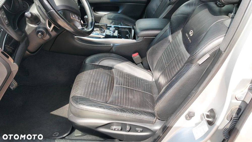 Infiniti M M30d S Premium - 11