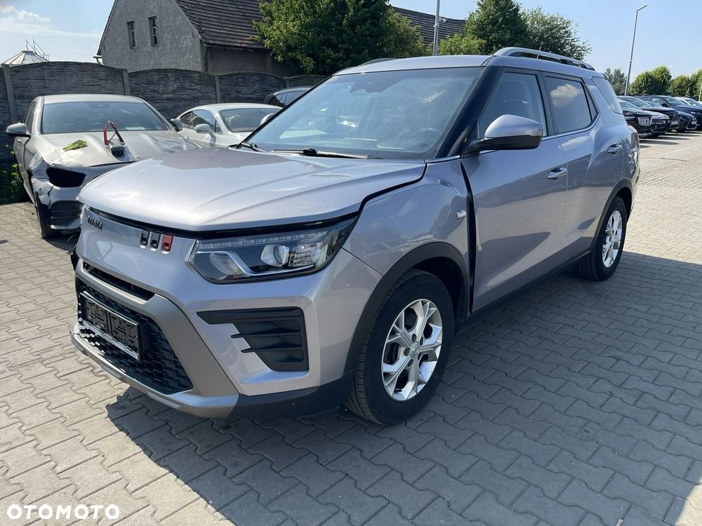 SsangYong/KGM Tivoli Grand 1.5 T-GDi 2WD Amber - 3