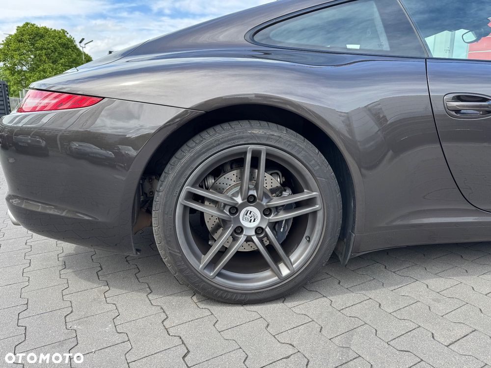 Porsche 911 Carrera PDK - 11
