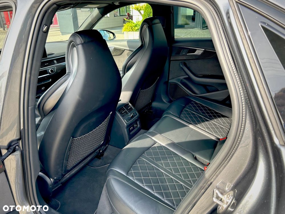 Audi S4 Limousine ver-3-0-tfsi-quattro-tiptronic - 24