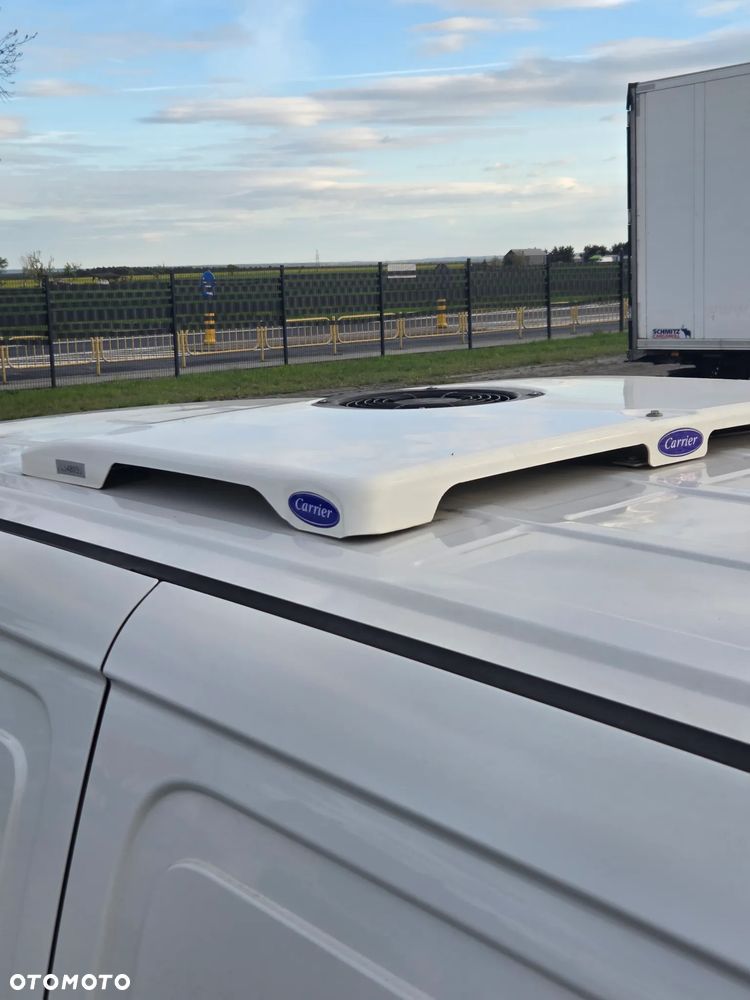 Hyundai H-1 Starex - 21