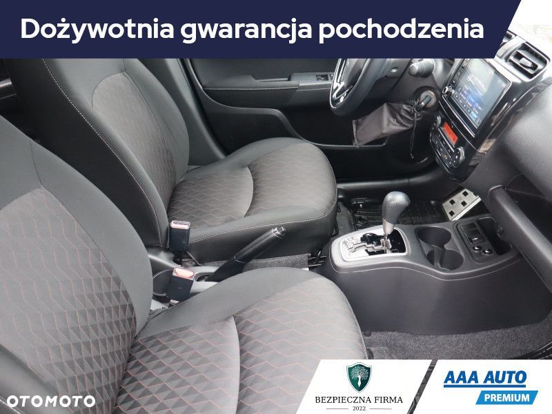 Mitsubishi Space Star - 10