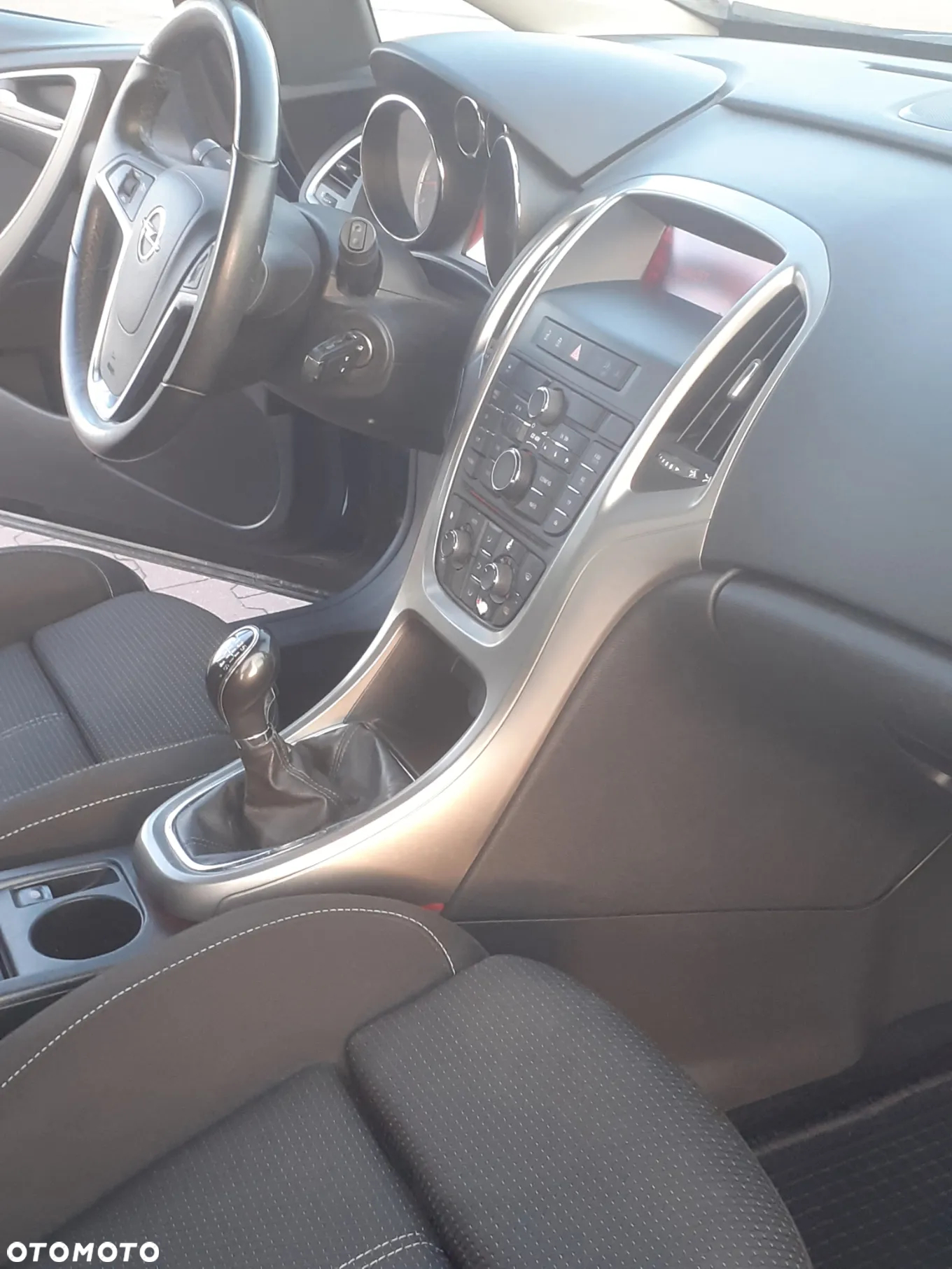 Opel Astra 1.4 Turbo Design Edition - 11