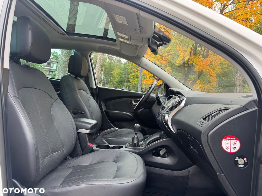 Hyundai ix35 2.0 CRDi 4WD Premium - 28