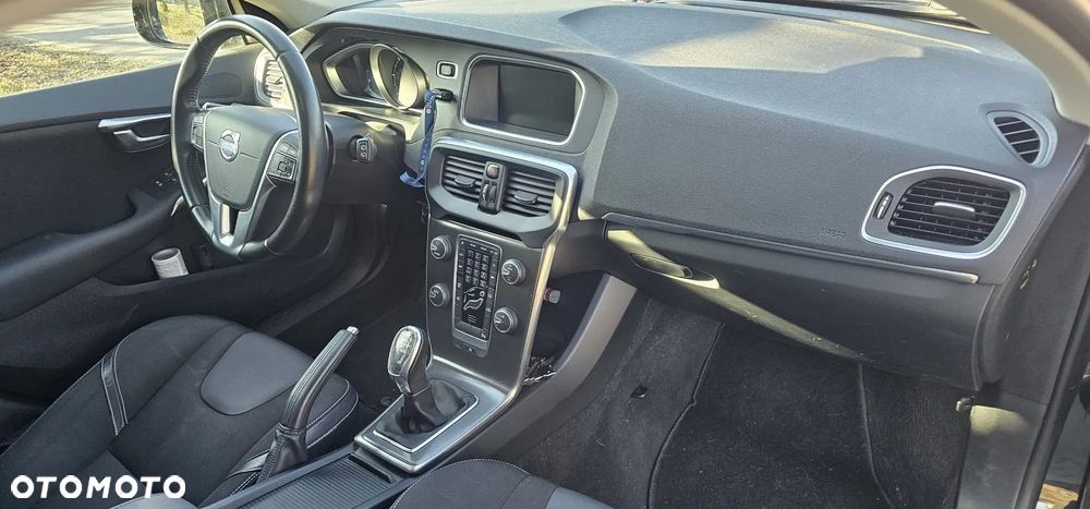 Volvo V40 - 21