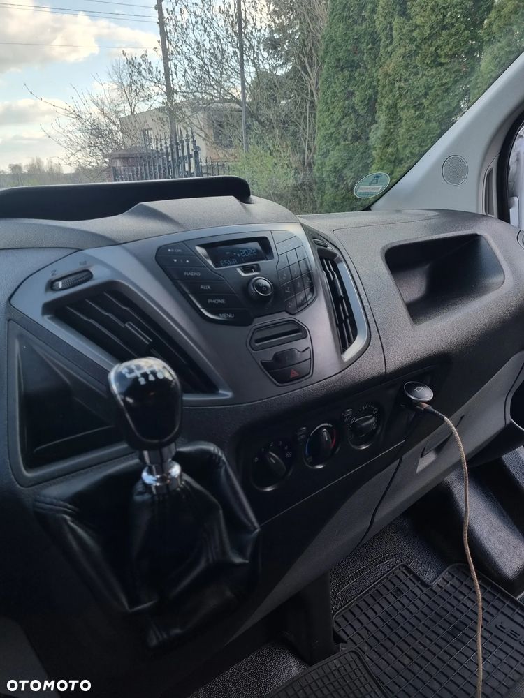 Ford Transit Custom - 13