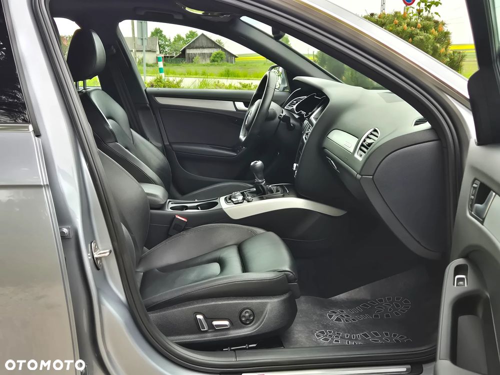 Audi A4 Limousine - 14