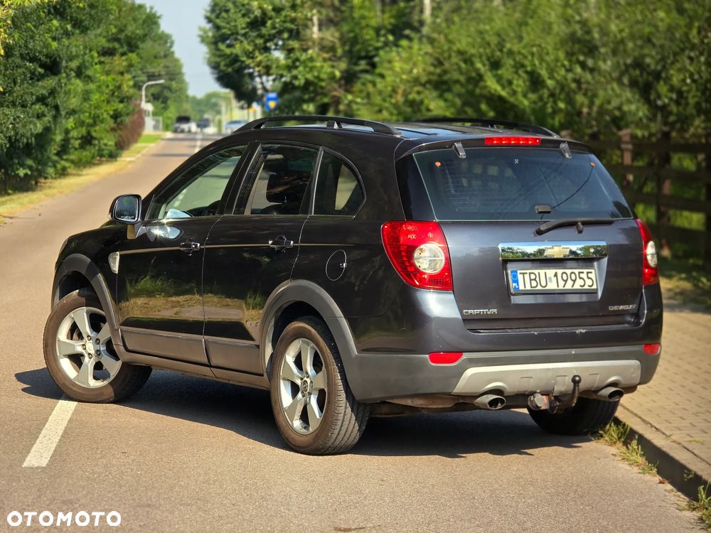 Chevrolet Captiva 2.4 4WD 7 Sitzer LT - 4