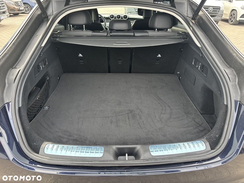 Mercedes-Benz GLC - 13