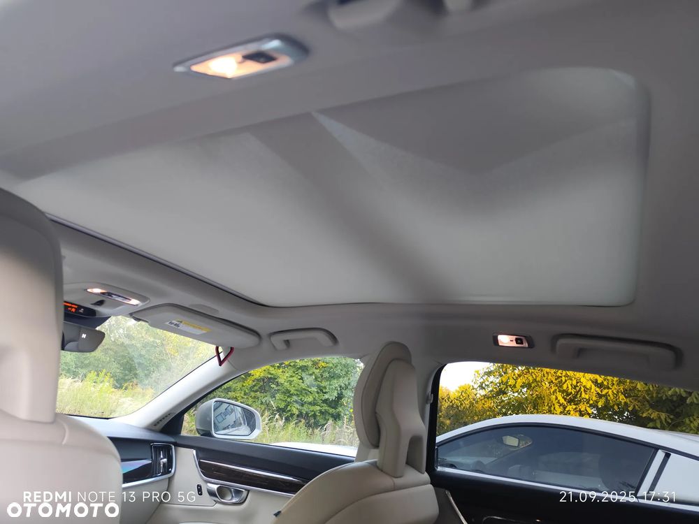 Volvo S90 T5 Geartronic Momentum Pro - 23