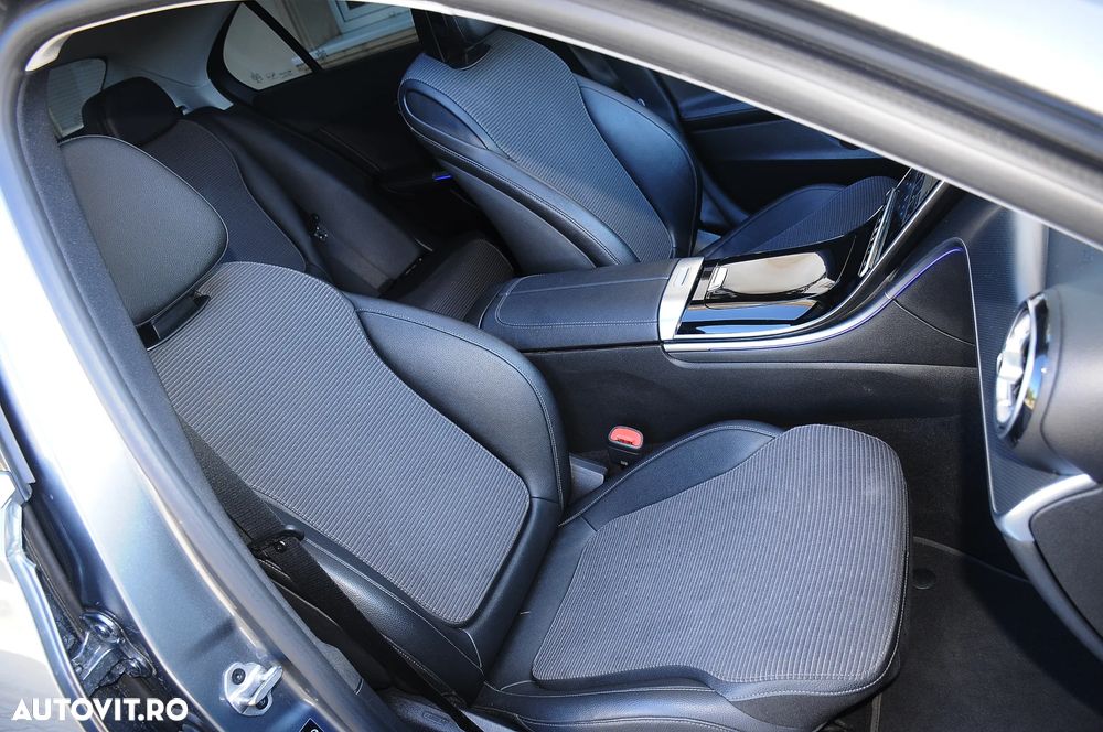 Mercedes-Benz C - 29