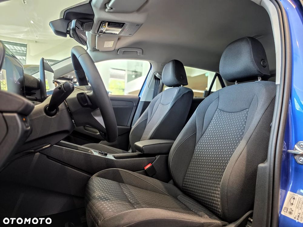 Volkswagen T-Roc 1.5 eTSI Life DSG - 10