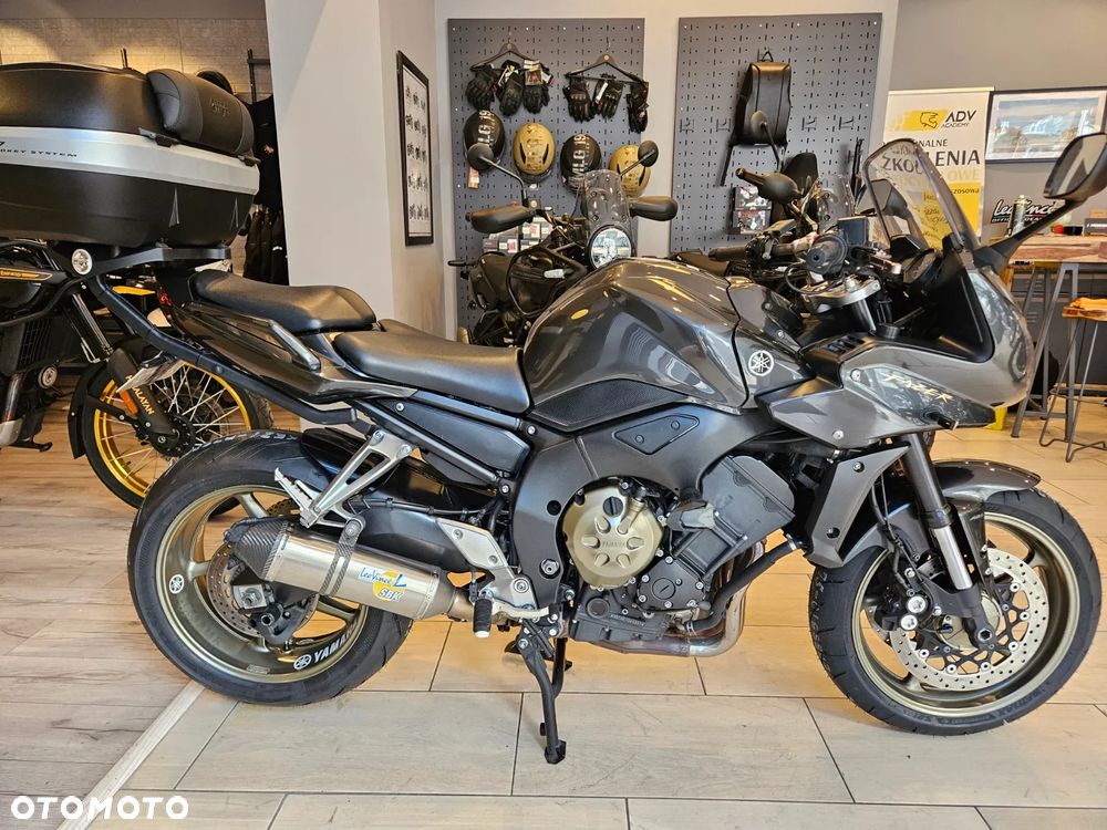 Yamaha FZ - 3