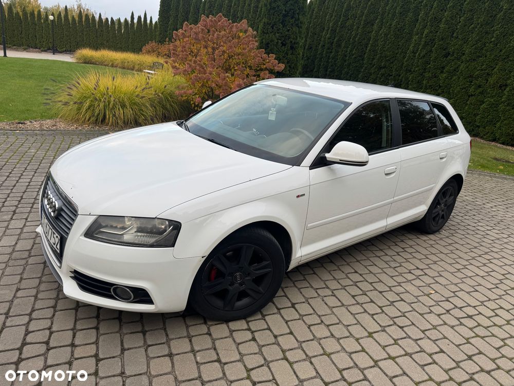 Audi A3 Sportback - 3