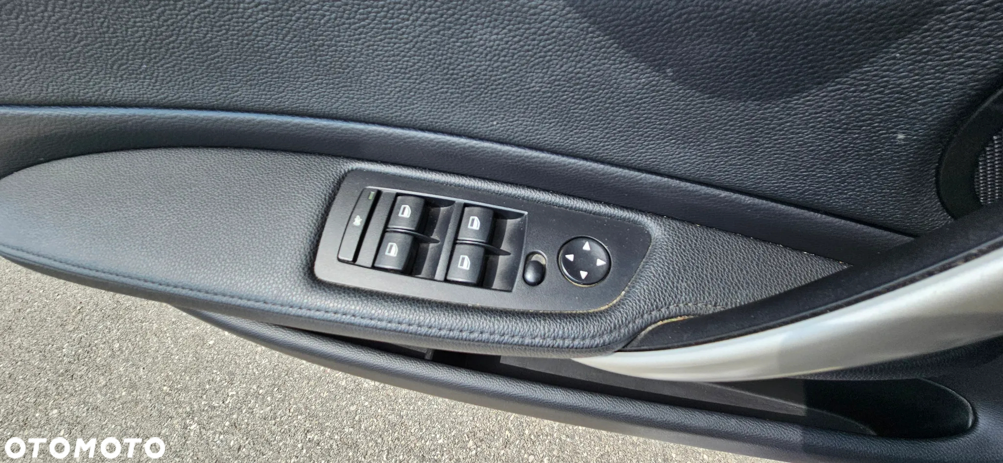 BMW Seria 1 118i - 33