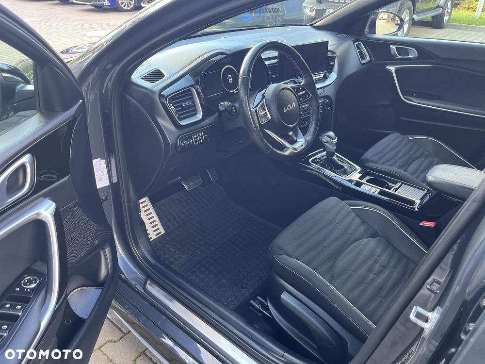 Kia ProCeed 1.5 T-GDI GT Line DCT - 13