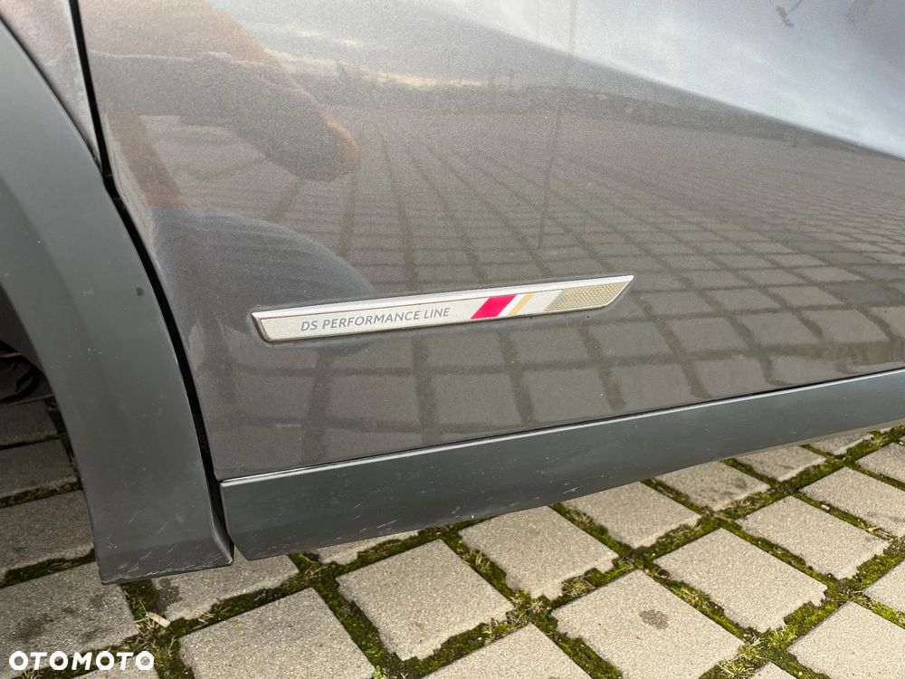 DS Automobiles DS 3 Crossback 1.2 PureTech Performance Line + - 9