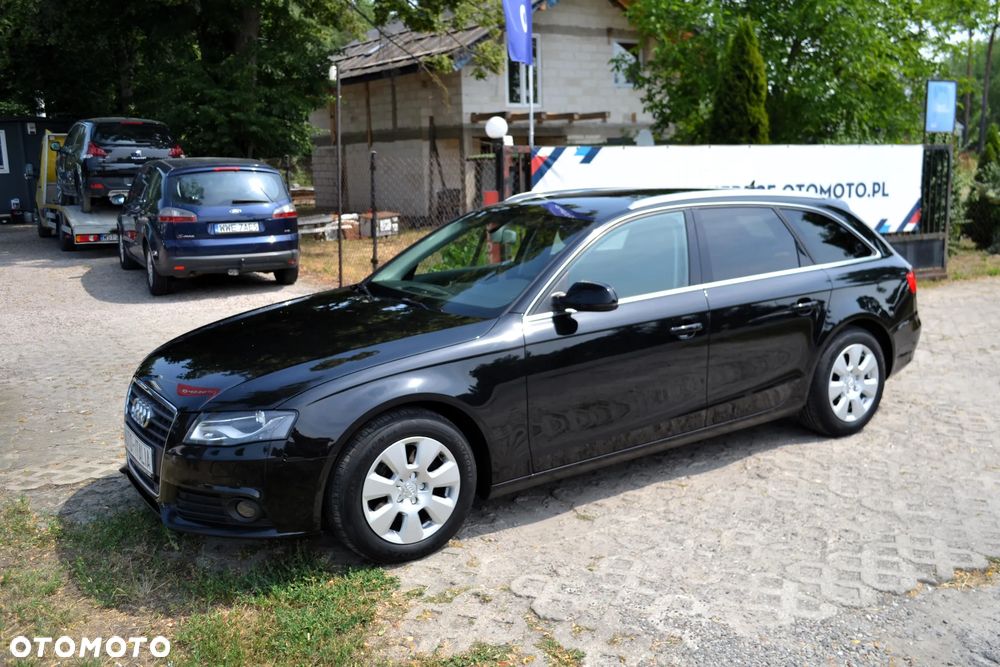 Audi A4 Avant 2.0 TDI DPF multitronic Ambiente - 17