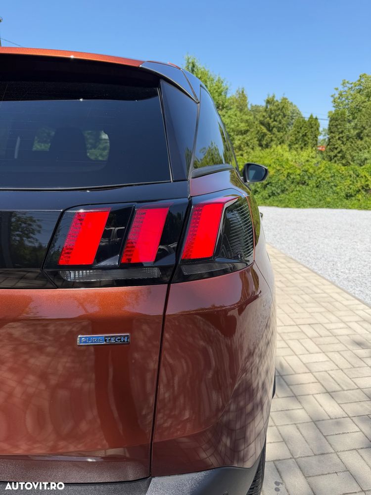 Peugeot 3008 1.2 PureTech Turbo S&S EAT6 GT-Line - 10