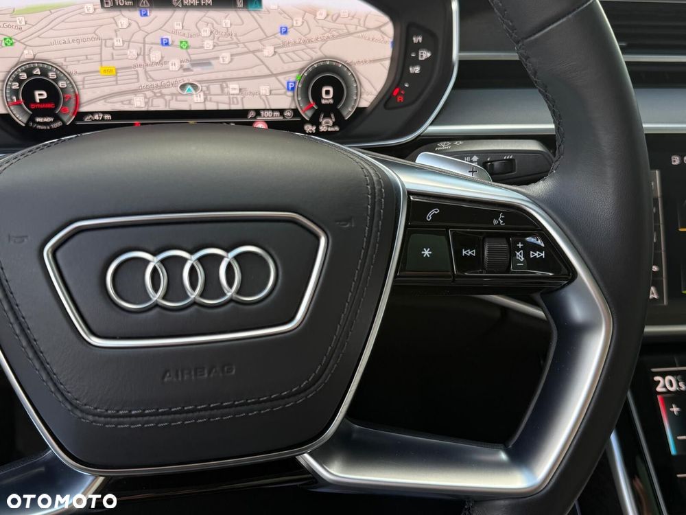 Audi A8 - 33