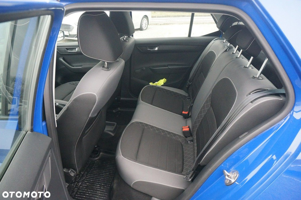 Skoda Fabia 1.0 TSI Ambition - 25