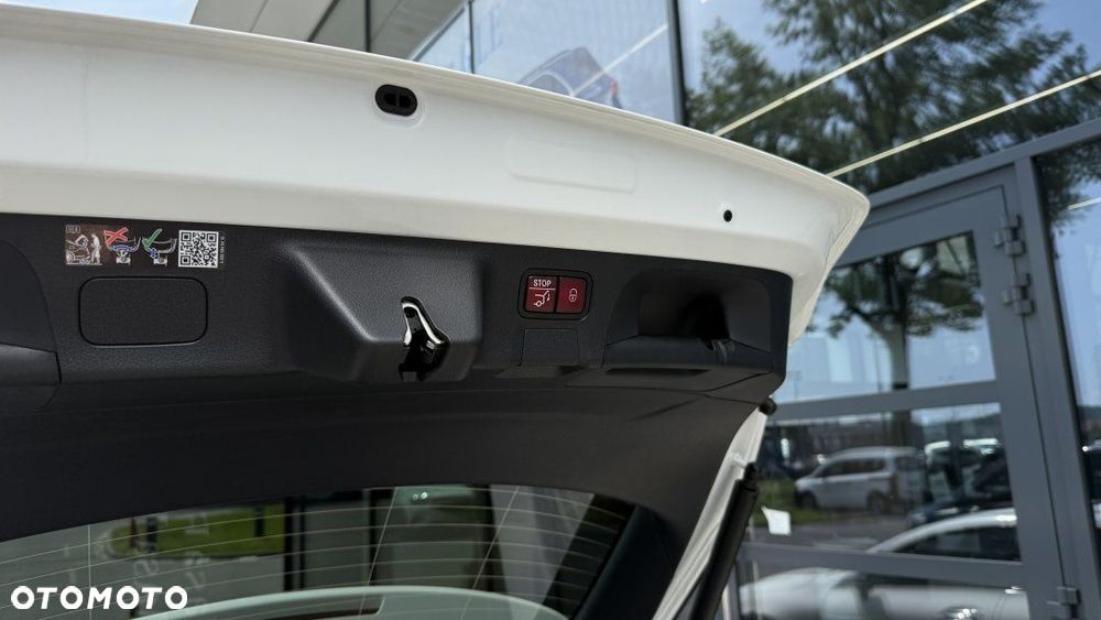 Mercedes-Benz CLA 200 AMG Line 7G-DCT - 15